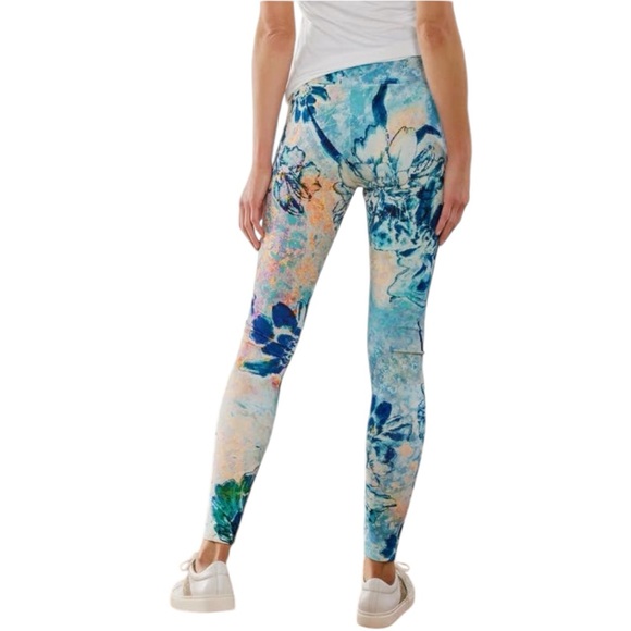 SOFT SURRONDINGS womens leggings Blue Floral Superslim Myriad High Rise Knit EUC - Picture 5 of 10